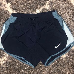 Nike tempo dri-fit running shorts size Small